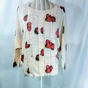 Wear in Good Health Grace Steer 100% Silk Ecru Floral Pattern Top Size 1 / Small